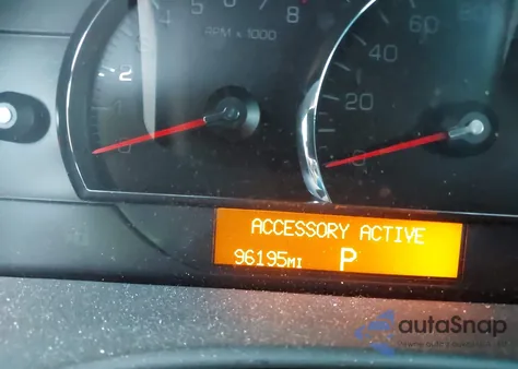 2005 Cadillac Sts V8 from USA, damaged, VIN 1G6DC67A750135819